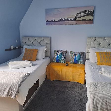 3 Bedroom Brixton Apartment Londyn Zewnętrze zdjęcie